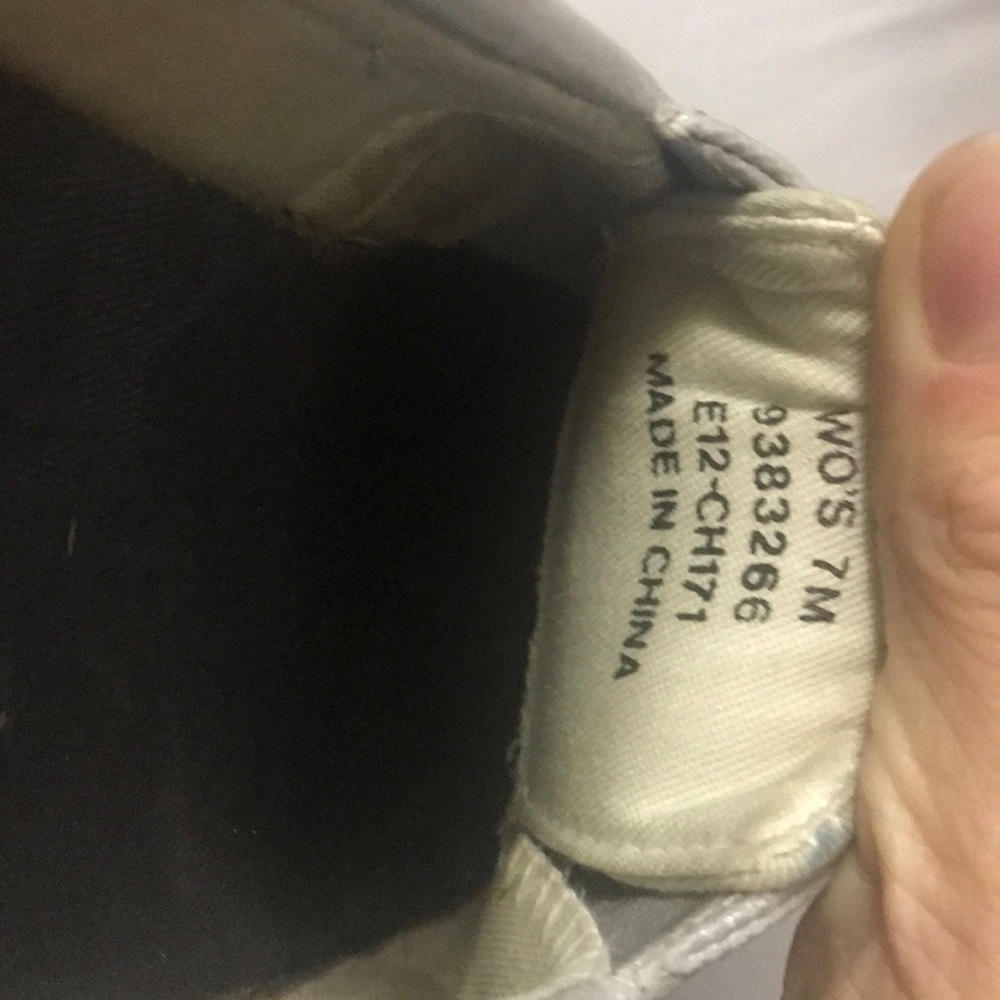 Sperrys - Picture 4 of 7